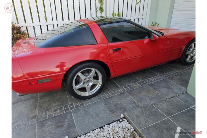 Corvette 1992 automatica,90000m, buenas condi