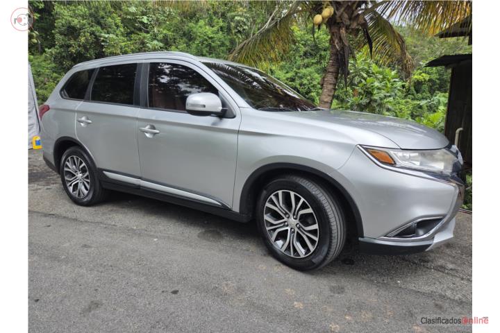 2017 Outlander 3 Filas