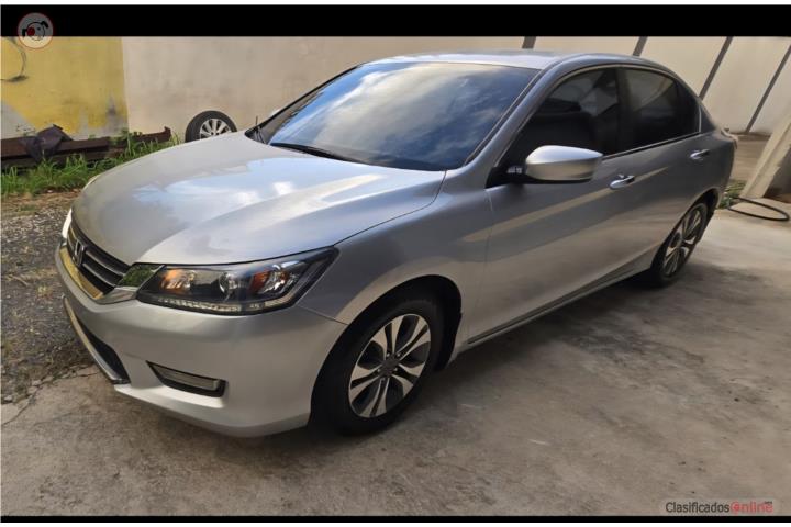 Accord 2014( 2.4) nada por hacerle.