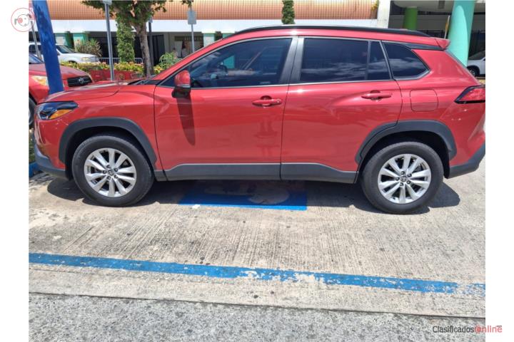 Toyota cross