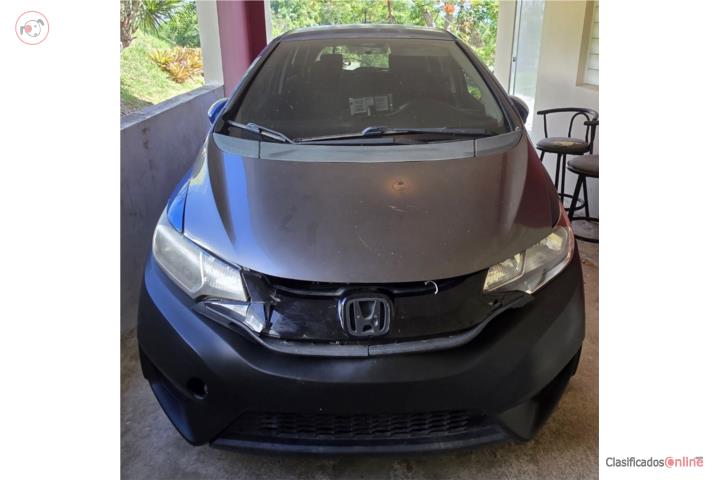 Honda Fit 2017(solo 63mil millas) LEA