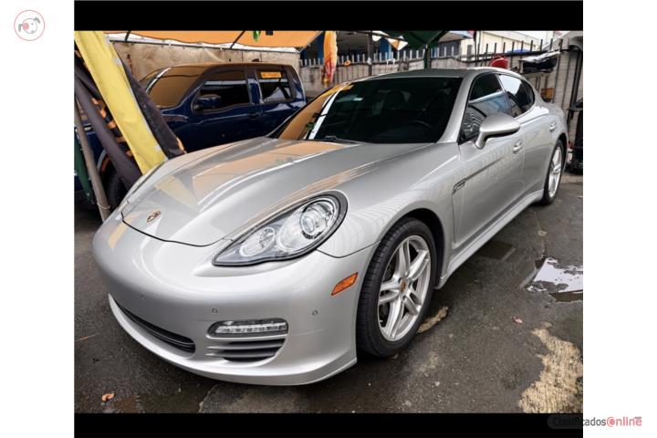 2012 Porsche Panamera