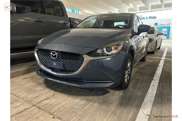 Excelente Mazda 3 2020 | Solo 30,865 Millas