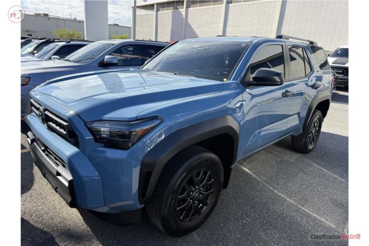 Ahorra/2025 Toyota 4 runner /13,000 millas