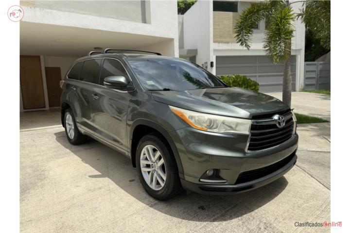 Toyota Highlander 2015