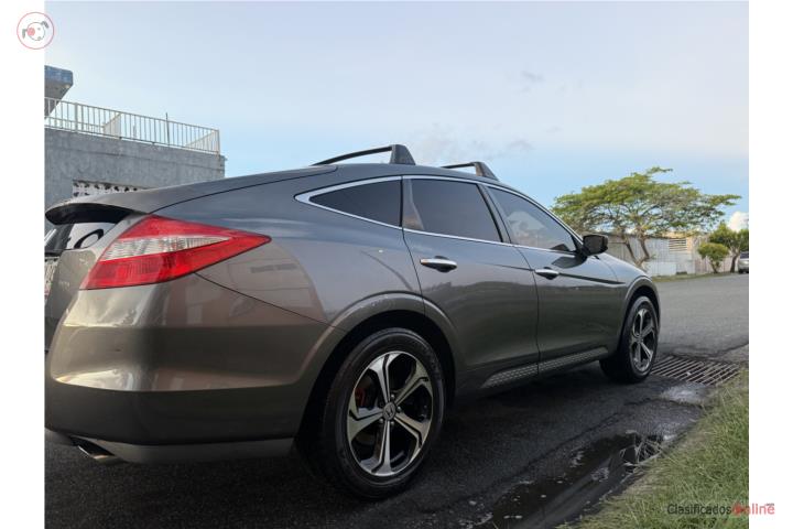 Honda Acoord crosstour 2010