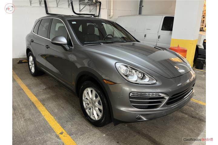 2014 Porsche Cayenne $17K c/garantia ext.