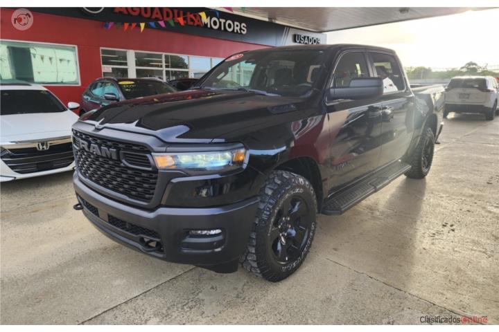 RAM 1500 WARLOCK 2025 ?? ¡4x4 con presencia