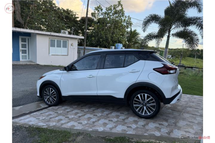 Nissan Kicks SV