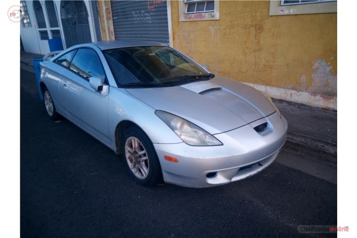 Se vende Toyota Celica 2001