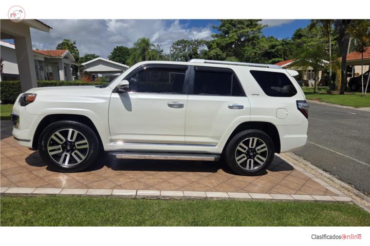 Toyota 4Runner LTD 4x4 2017