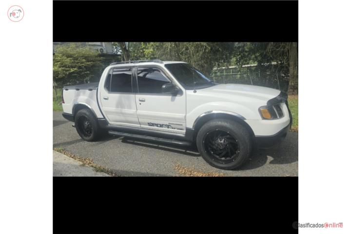 Ford Sport trac año 2001$7500