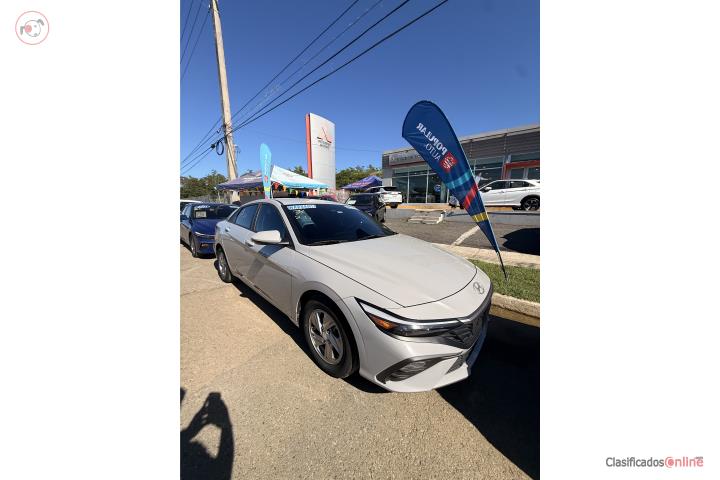 Hyundai Elantra SE 2024