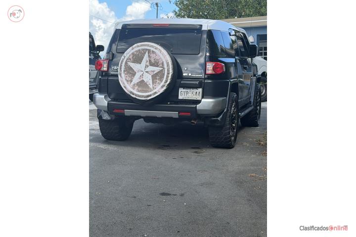 2007 Toyota FJ Cruiser 4x2 buena y bonita