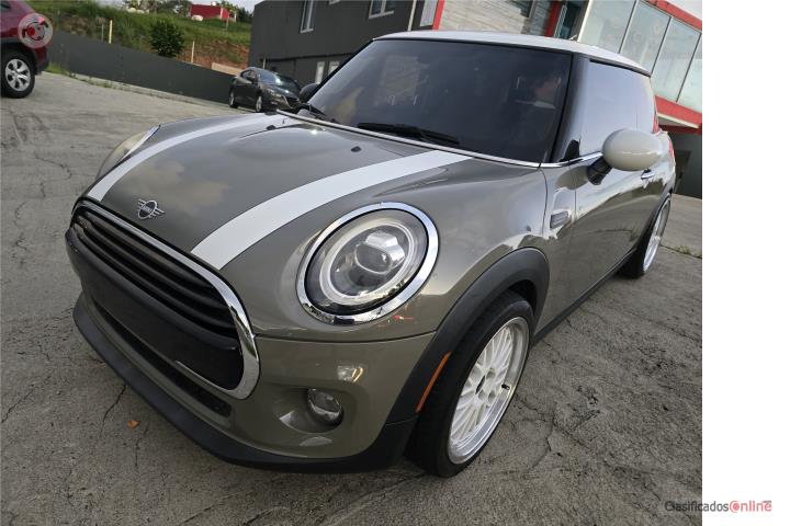 Mini Cooper 2019 (Se escuchan ofertas)