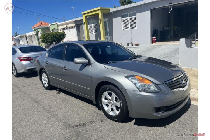 Se vende nissan altima