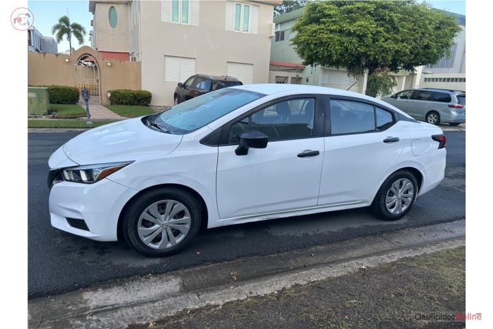 Nissan Versa 2021