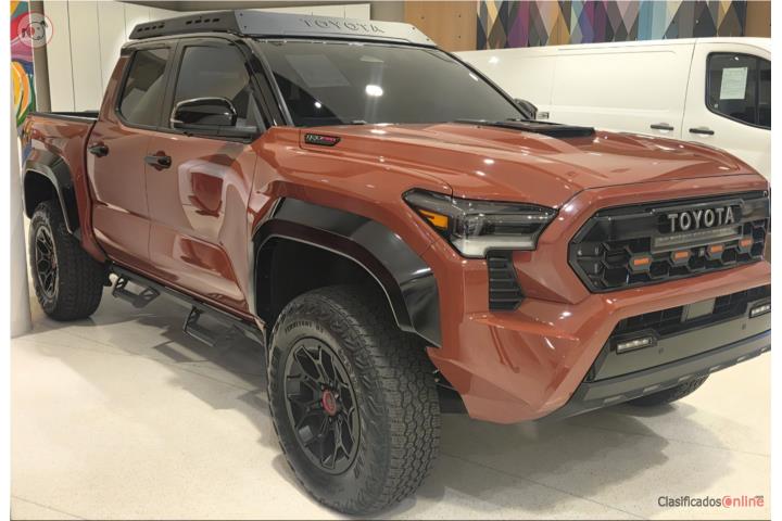 Toyota Tacoma TRD PRO 2024