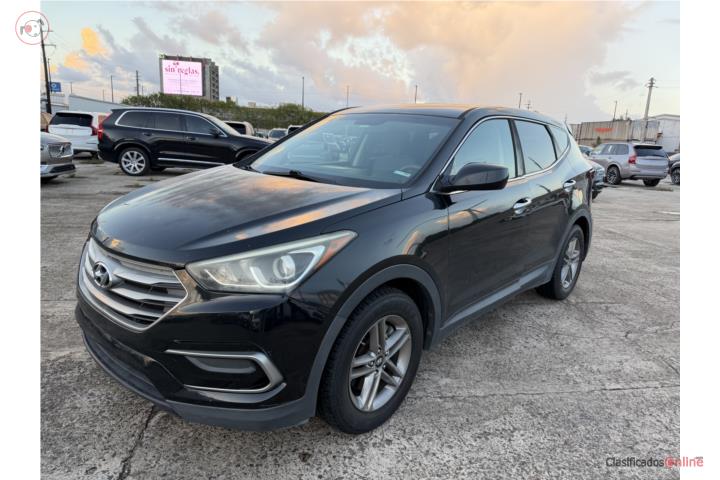 Hyundai Santa Fe 2017 con 70k millas