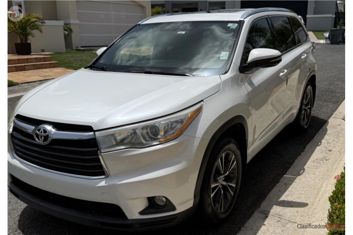 Toyota Highlander 2016