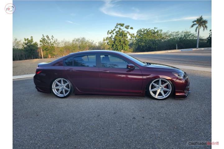 Honda Accord Sport 2017 $21,000. 30 mil milla