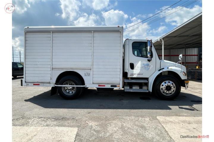 $9,999.00 - 2007 FREIGHTLINER CORP m2 106