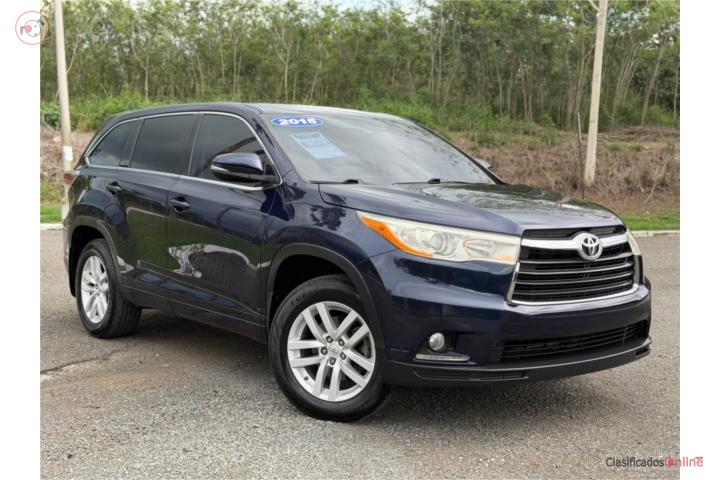 Toyota Highlander LE 2015