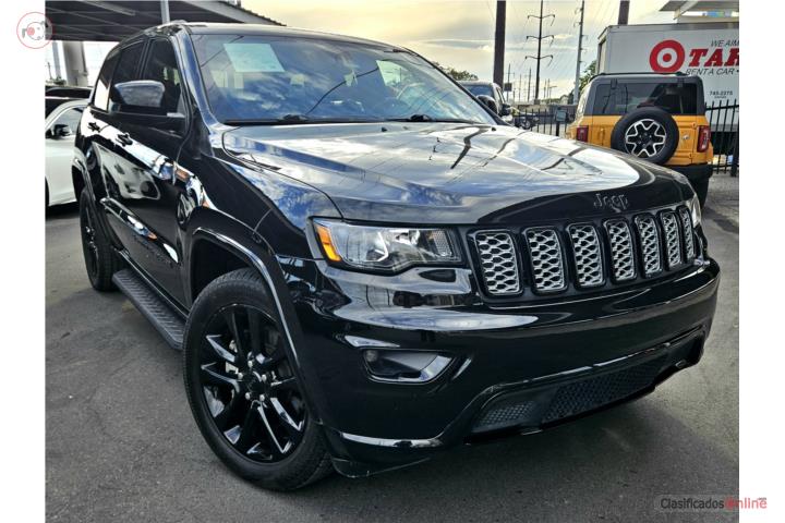 Jeep Grand Cherokee Laredo 2022