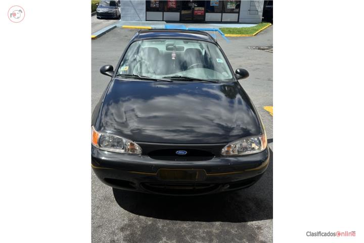 Ford Escort LX en $5000