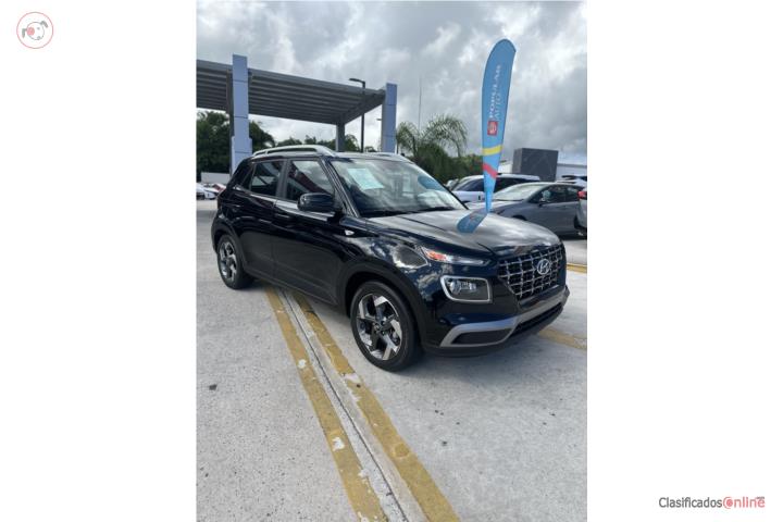 Hyundai Venue SE 2024 16 mil millas