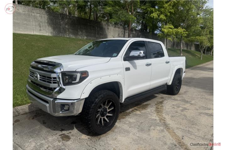 Toyota Tundra 1794 ed, ano 2015, Solo 77K