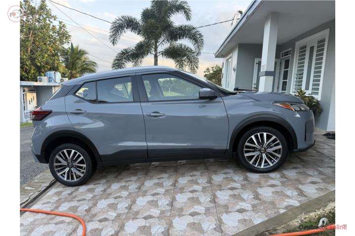 Nissan Kicks SV 2024