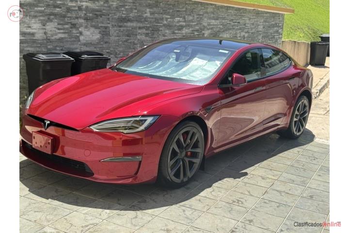 2024 Tesla S PLAID