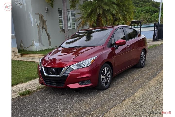 Nissan Versa 2021 $7,800 fijo