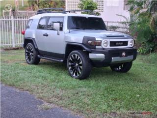 2007 fj cruiser 4x2  , Toyota Puerto Rico