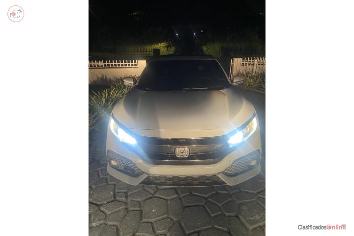 Honda Civic Hatchback 2017