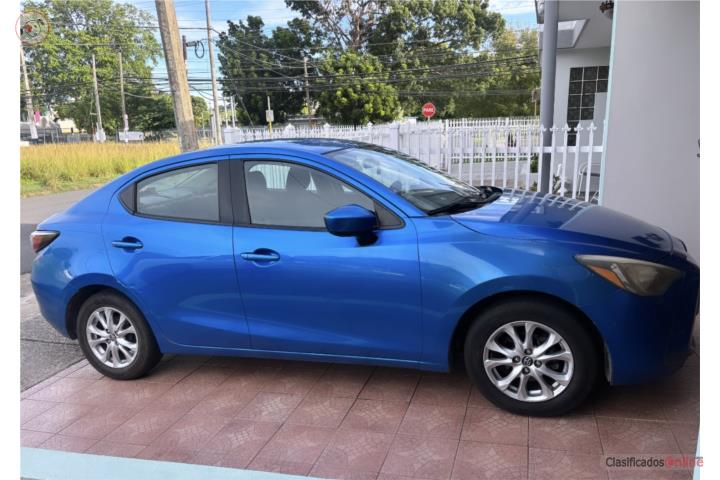 Toyota yaris 2017 70k