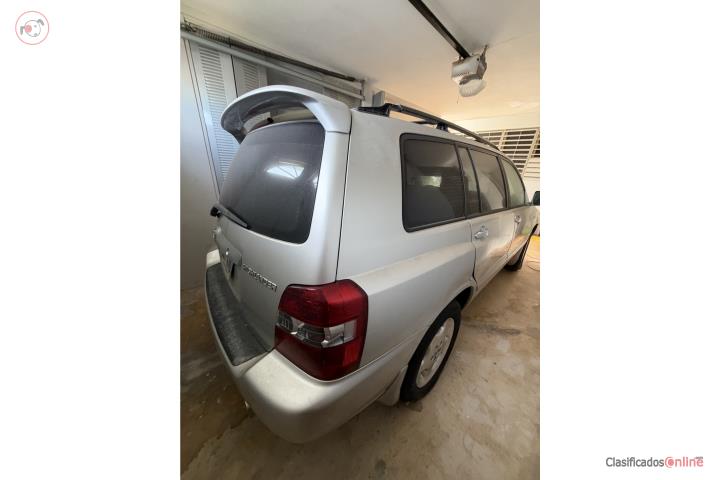 Toyota Highlander Sport