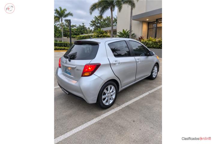 Toyota Yaris 2015