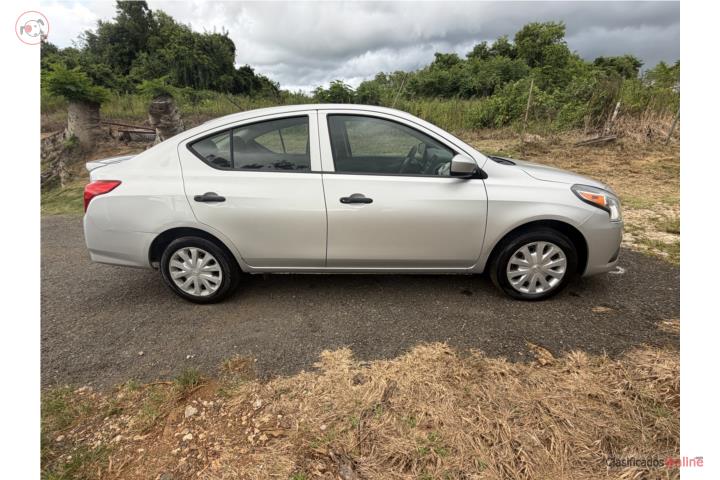 2019 Nissan Versa