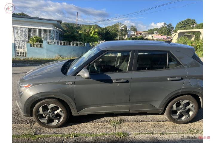 2025 Hyundai Venue Charcoal  $20,000  Excele
