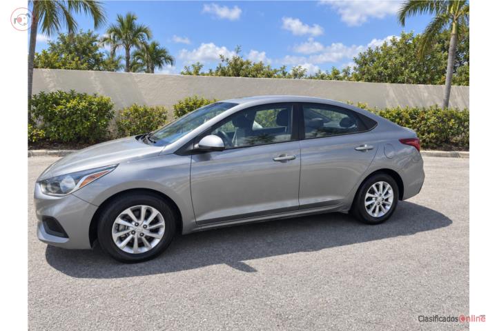 Hyundai Accent 2022 Gris  $15,000