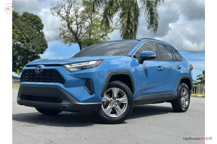 Rav4 Xle 2023 sun roof!