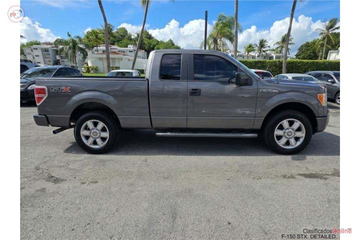Ford F-150 STX 2010