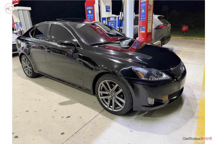 Lexus is250 2010