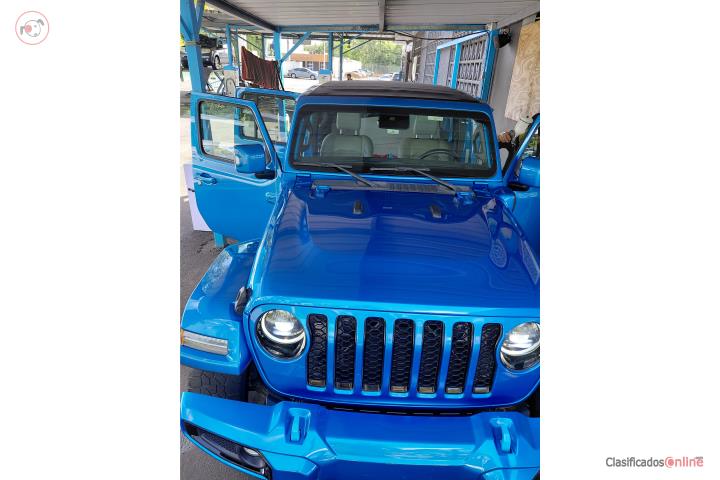 Jeep Sahara 4xe híbrido tope de línea