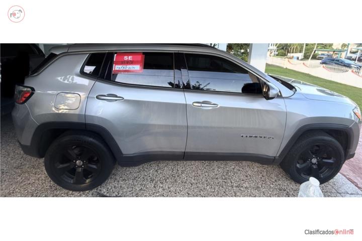 Jeep Latitude 2018 Excelentes condiciones