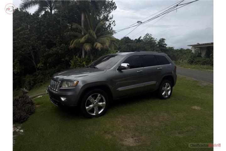 Jeep Grand Cherokee Overland Summit 2012 4x4
