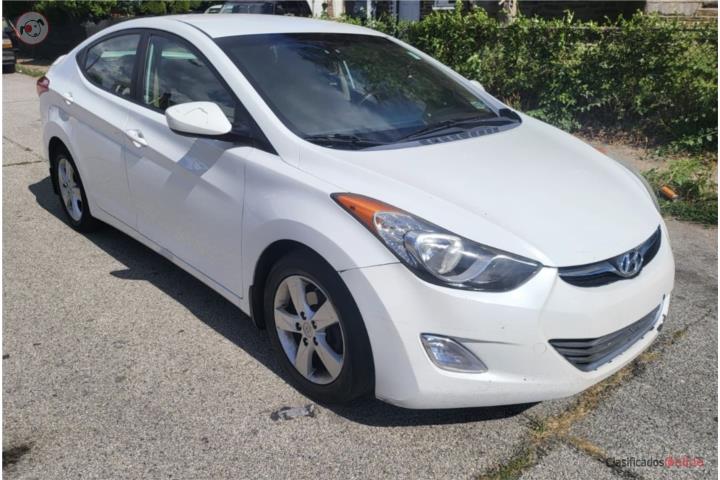 Hyundai Sedan 2012