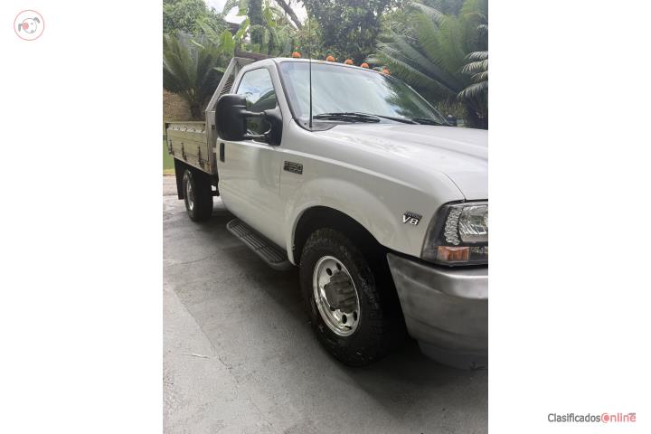 Ford 350 tritón v8 2001